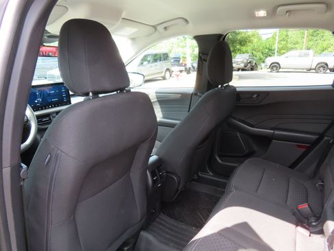 Used 2023 Ford Escape Active w/ Tech Pack #1 AWD/4WD image 30