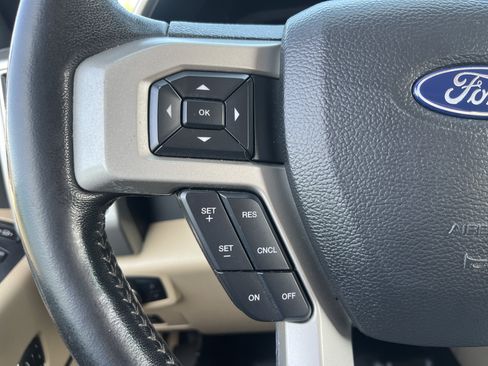 Used 2019 Ford F250 Lariat w/ Lariat Value Package AWD/4WD image 20