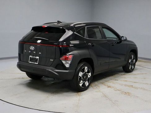 Certified 2025 Hyundai Kona SEL AWD/4WD image 14