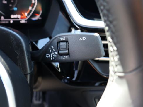 Certified 2022 BMW Z4 M40i w/ Premium Package image 26