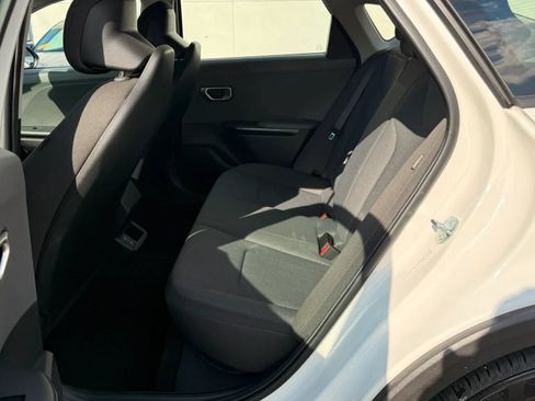 Used 2025 Kia K4 FWD image 13