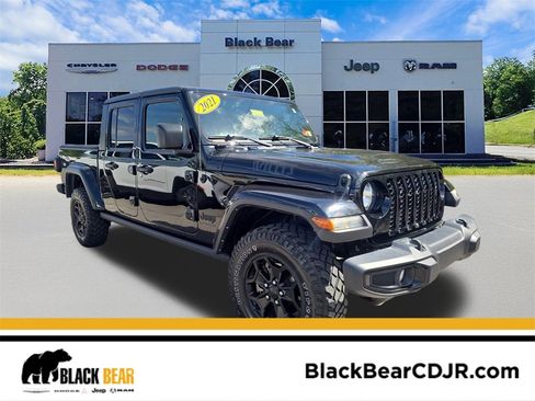 Used 2021 Jeep Gladiator Willys image 1