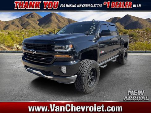 Used 2018 Chevrolet Silverado 1500 LT w/ All Star Edition AWD/4WD image 1