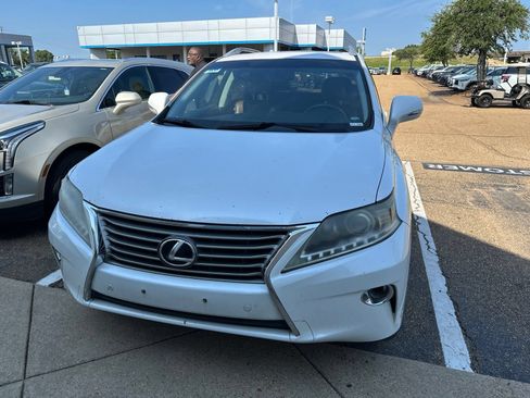 Used 2013 Lexus RX 350 FWD w/ Navigation Pkg image 2