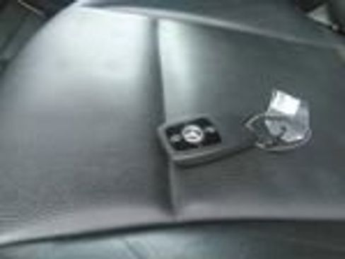 Used 2025 Mercedes-Benz Sprinter 2500 image 3
