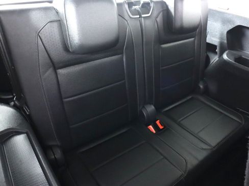 Used 2019 Volkswagen Tiguan SEL w/ 3rd Row Seat Package AWD/4WD image 44