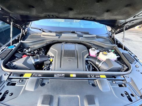 Used 2025 Land Rover Range Rover Long Wheelbase Autobiography image 41