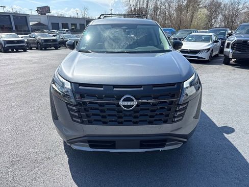 New 2026 Nissan Pathfinder SL FWD image 8