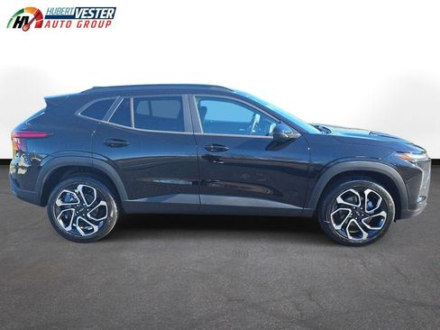 New 2026 Chevrolet Trax RS w/ Driver Confidence Package image 5