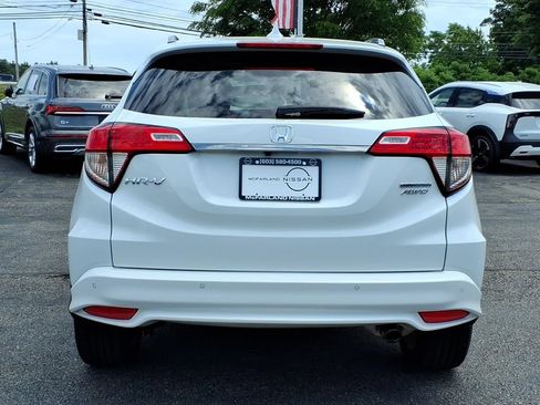 Used 2019 Honda HR-V Touring image 4
