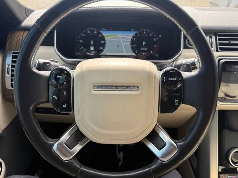 Used 2019 Land Rover Range Rover HSE AWD/4WD image 17