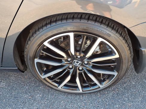 Certified 2025 Honda Accord Touring image 13