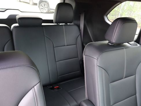 New 2026 GMC Acadia Elevation w/ Elevation Premium Package AWD/4WD image 24