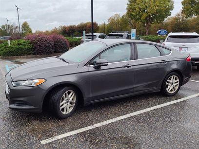 Used 2016 Ford Fusion SE