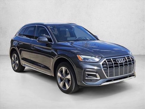 Used 2023 Audi Q5 2.0T Premium AWD/4WD image 3