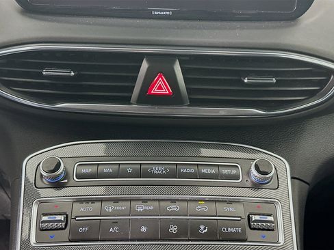 Used 2023 Hyundai Santa Fe SEL image 24