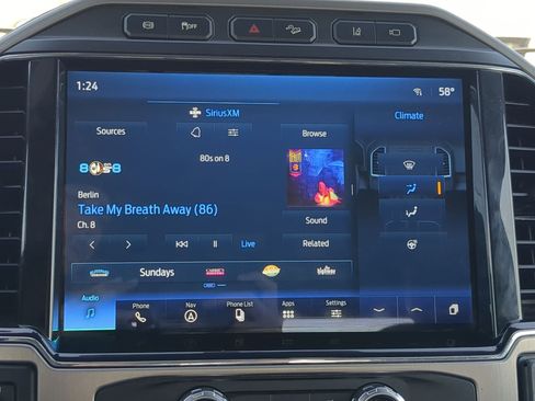 Used 2022 Ford F350 Platinum image 25