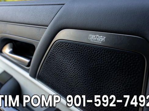 Used 2023 Lexus LX 600 4WD w/ Appearance Package image 21