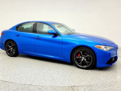 Used 2018 Alfa Romeo Giulia Ti Sport w/ Quick Order Package 22U Sport image 3