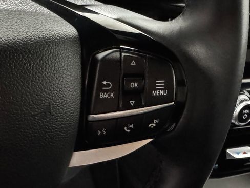 Used 2022 Ford Explorer Platinum w/ Equipment Group 601A AWD/4WD image 4