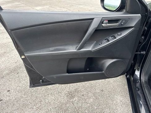 Used 2012 MAZDA MAZDA3 i Sport FWD image 12