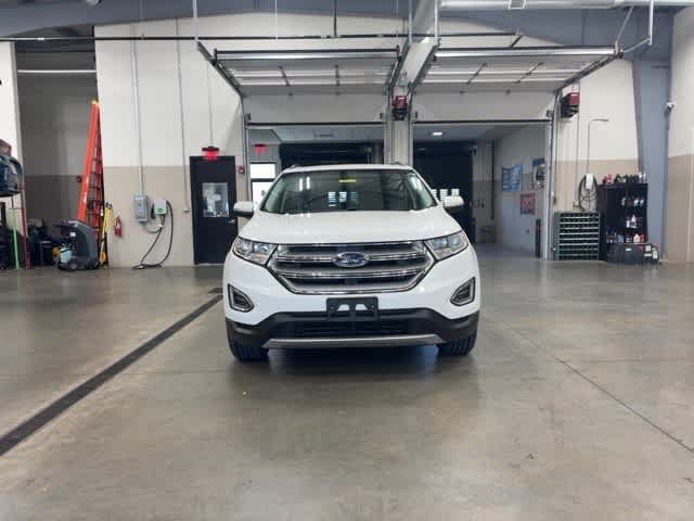 Used 2015 Ford Edge SEL w/ Equipment Group 201A AWD/4WD image 2