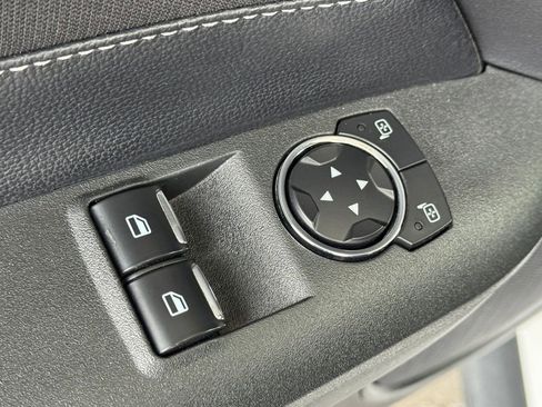 Used 2016 Ford Mustang GT image 16