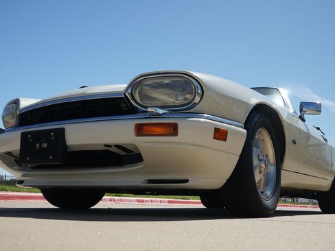 Used 1995 Jaguar XJS 4.0 Convertible RWD image 4