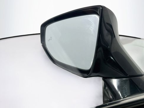 Used 2025 Lexus IS 350 F Sport RWD image 16