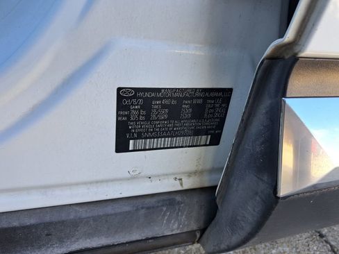 Used 2020 Hyundai Santa Fe SEL image 30