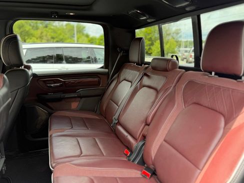 Used 2025 RAM 1500 Limited AWD/4WD image 6