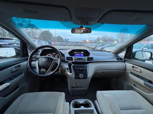 Used 2012 Honda Odyssey EX image 13
