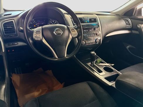 Used 2014 Nissan Altima 2.5 S FWD image 20