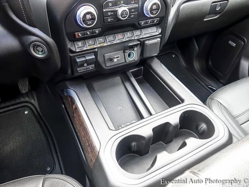 Used 2023 GMC Sierra 2500 Denali w/ Denali Ultimate Package image 25