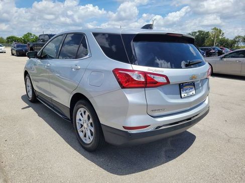 Used 2019 Chevrolet Equinox LT FWD image 3