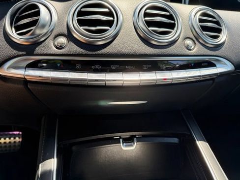 Used 2015 Mercedes-Benz S 550 4MATIC Coupe image 21