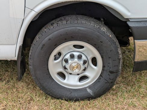 New 2025 Chevrolet Express 2500 Extended w/ Driver Convenience Package image 14