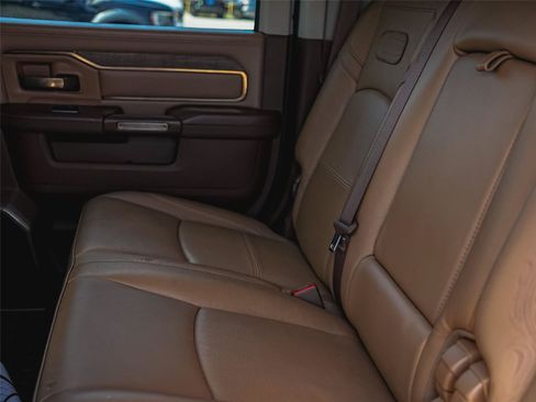 Used 2024 RAM 2500 Limited AWD/4WD image 23