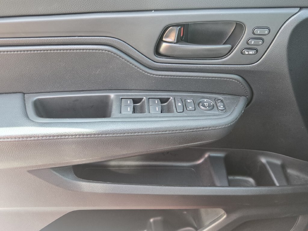 Certified 2024 Honda Odyssey Sport image 28