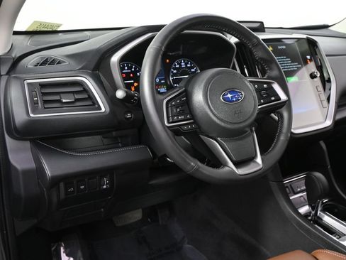 Used 2026 Subaru Ascent Touring AWD/4WD image 11