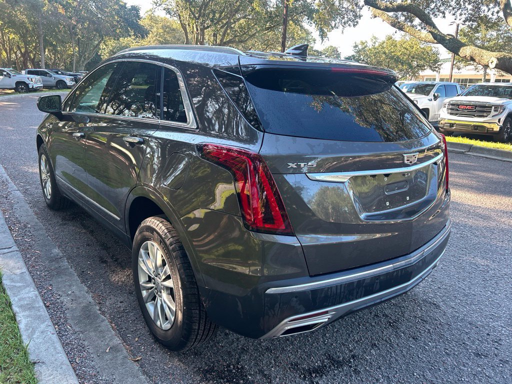 Used 2020 Cadillac XT5 Premium Luxury FWD image 8