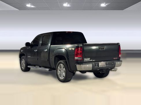 Used 2012 GMC Sierra 1500 SLT w/ LPO, Deluxe Chrome Package AWD/4WD image 3