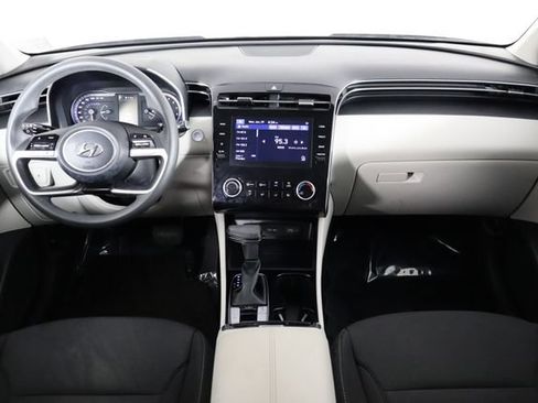 Used 2022 Hyundai Tucson SEL FWD image 13