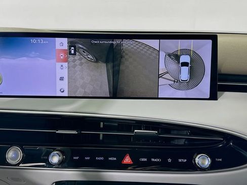 Certified 2026 Genesis GV70 2.5T Advanced image 14