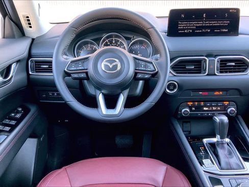 Certified 2023 MAZDA CX-5 Carbon Edition image 6