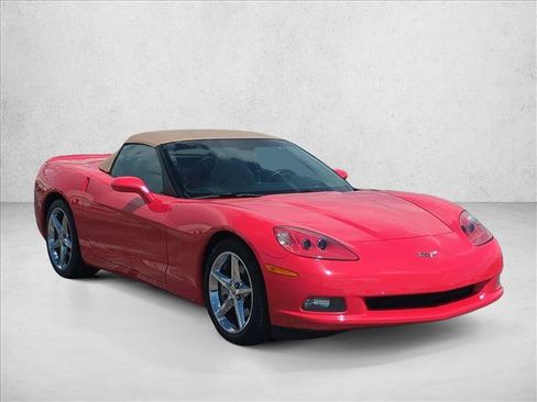 Used 2011 Chevrolet Corvette Convertible w/ Preferred Equipment Group RWD image 3