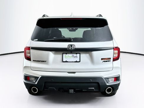 Used 2023 Honda Passport TrailSport image 7