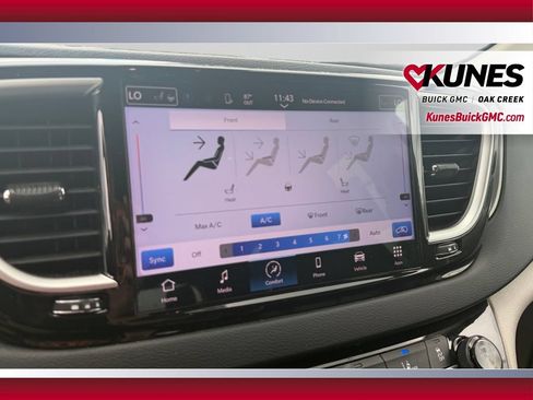 Used 2024 Chrysler Pacifica Touring-L FWD image 27