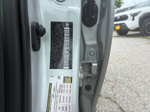 Used 2025 Toyota Corolla LE FWD image 23