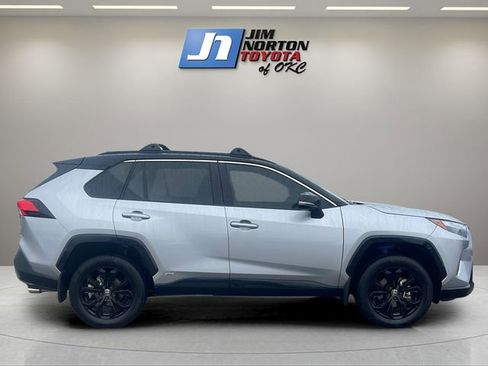Used 2023 Toyota RAV4 XSE image 4